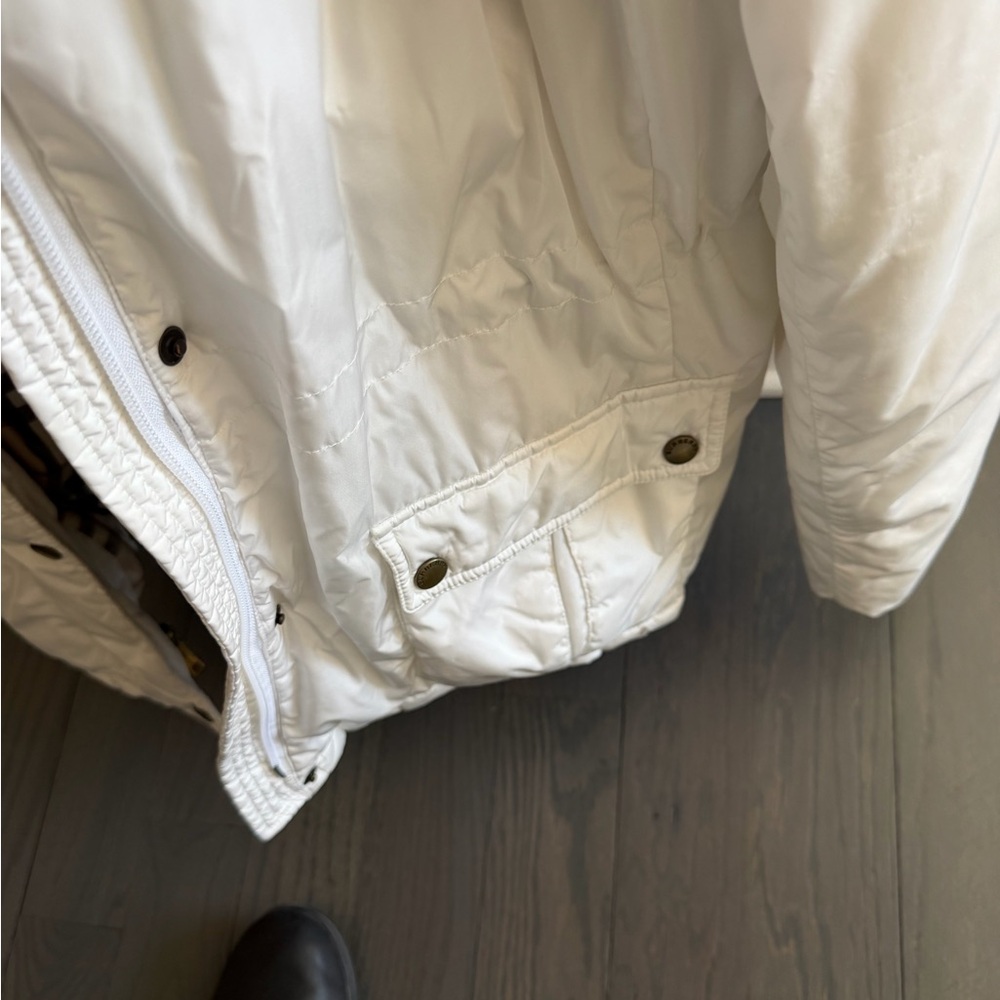 Burberry Beige and Black Plaid Jacket - Picture 5 of 6